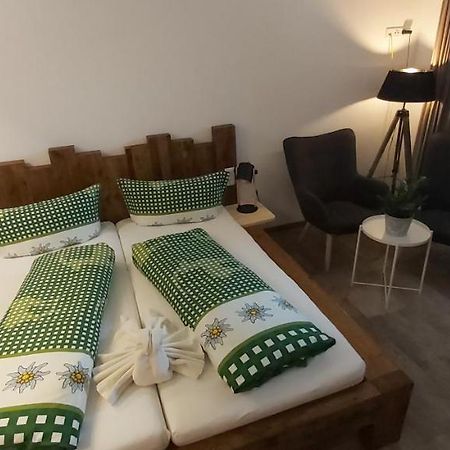Zugspitzchalets ビーバーヴィアー エクステリア 写真