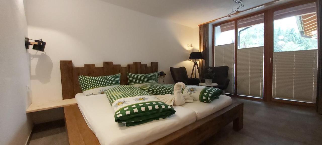 Zugspitzchalets ビーバーヴィアー エクステリア 写真
