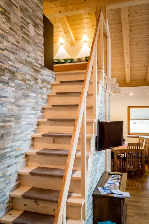 Zugspitzchalets ビーバーヴィアー 部屋 写真